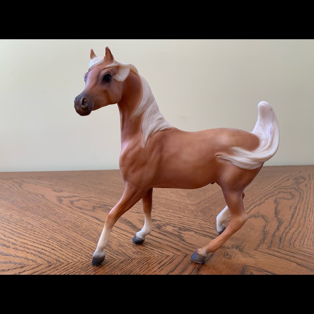 Breyer Horse Vintage Dancing Arabian